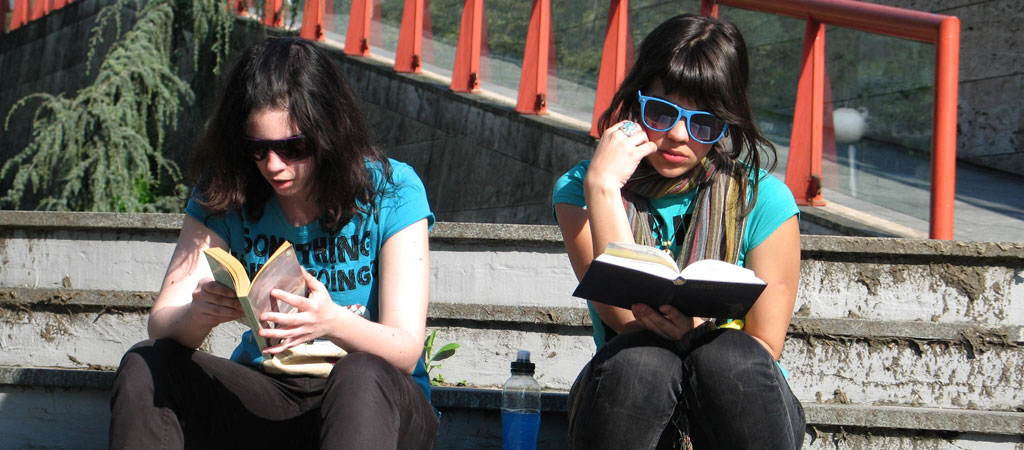 迷你轰炸机平台